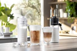 De'Longhi Eletta Explore Perfetto Automatic Coffee Machine with Cold and Hot Automatic Milk Frothing